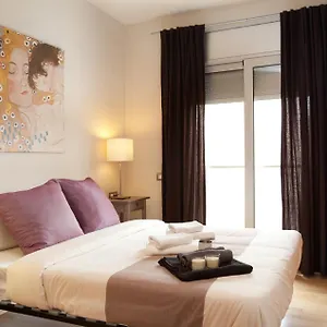  Appartement Mar Bella Beach Apartments